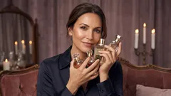 Hoe breng je parfum aan? Een gids van een parfumeur voor aanbrengtechnieken